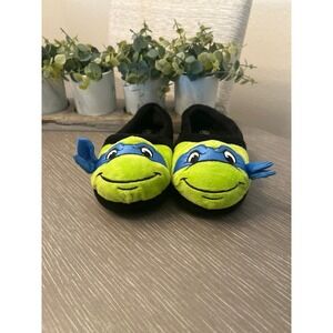 Nickelodeon Teenage Mutant Ninja Turtles plush slippers XL 11/12